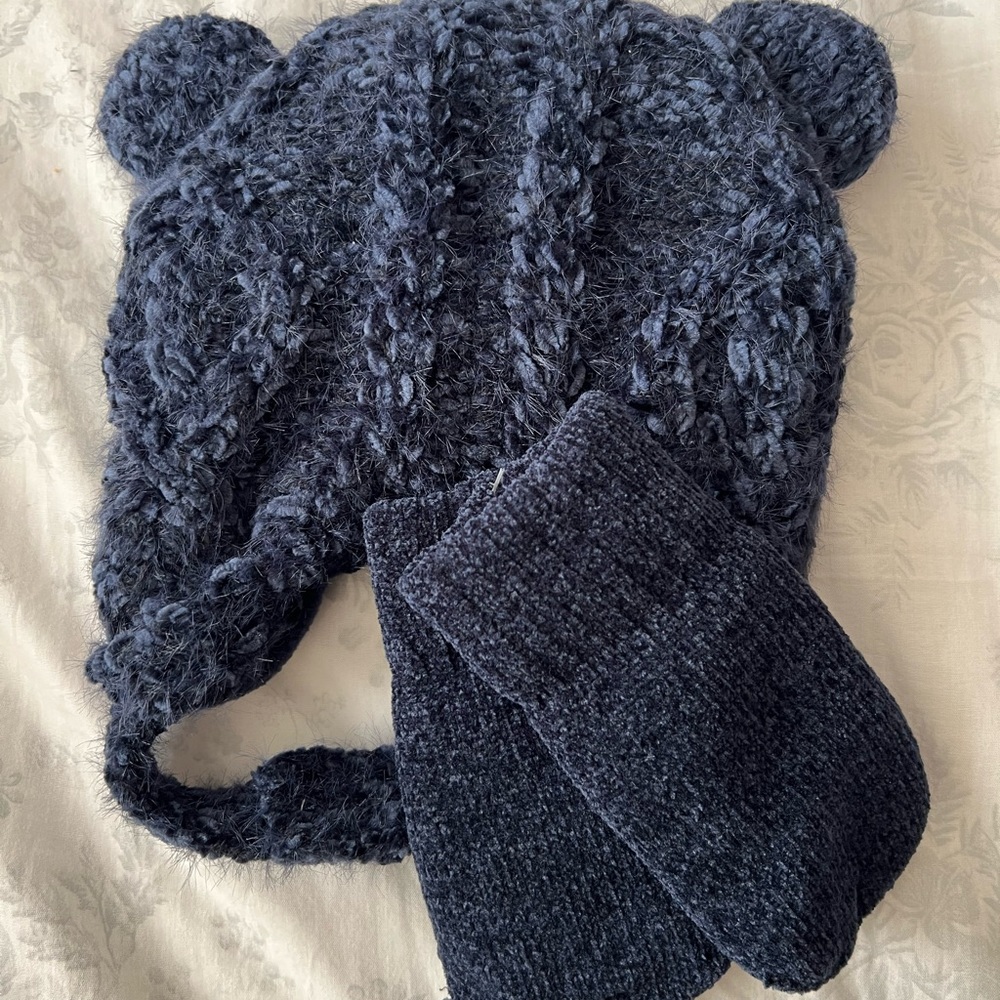 Cozy Knit Bear Ear Hat and Mittens Set - Dark Blue
